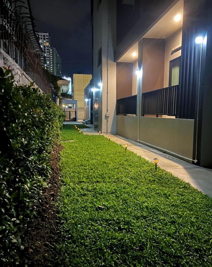 Apartmán Re Riva Bangkok Exteriér fotografie